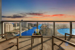 Stylish Apartment Pool & Balcony